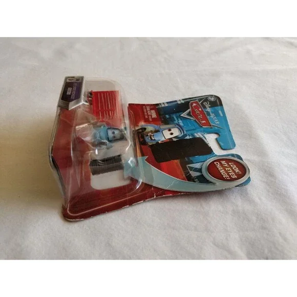 2010 Disney Pixar Cars Skyline Lenticular PIT CREW MEMBER GUIDO #34 New - Picture 9 of 10